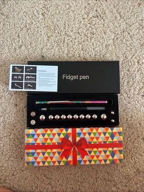 Fidget Pen - Rainbow colored